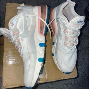 Womens Nike Air Max 270 React in “American Modern”